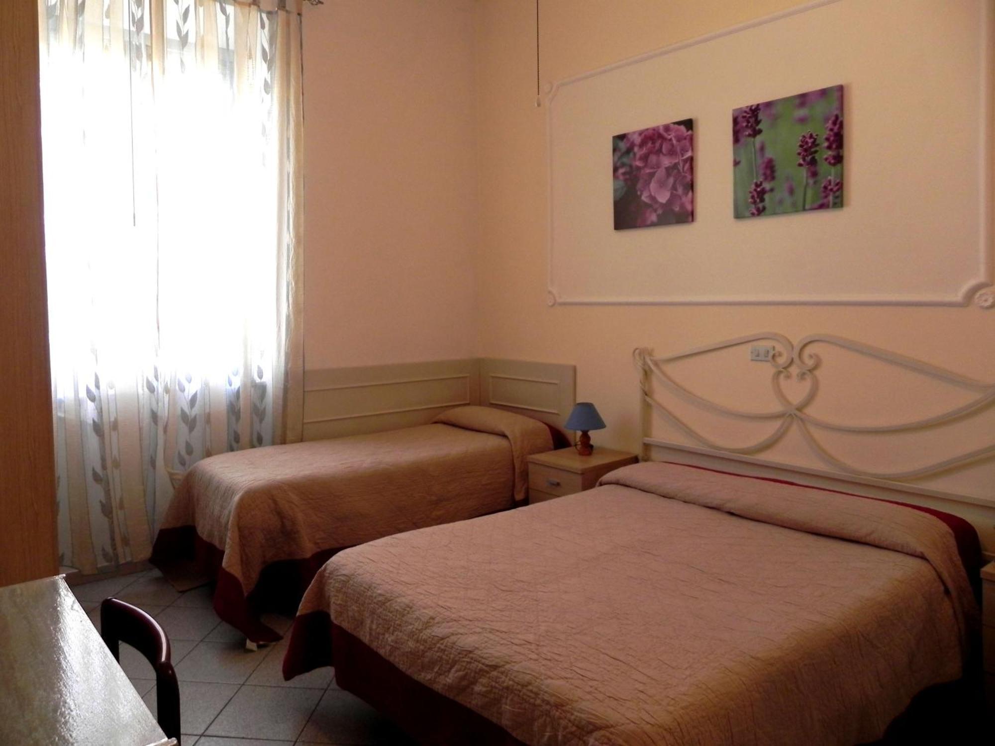 Hotel Ondina Viareggio Exteriér fotografie